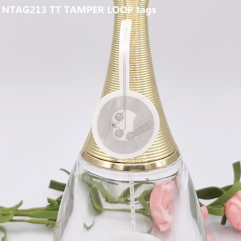 NTAG213 TT TAMPER LOOP tags Features